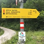 Gaestehaus Trink B&B