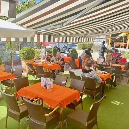 בית הארחה Gaestehaus Trink 3*