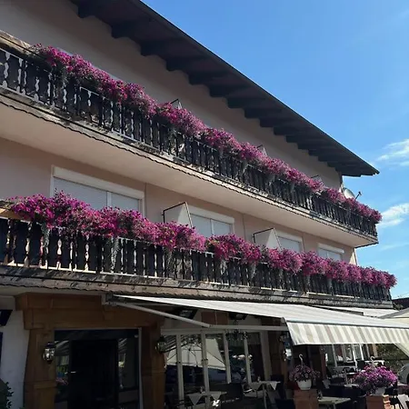 Gaestehaus Trink 게스트하우스 3*