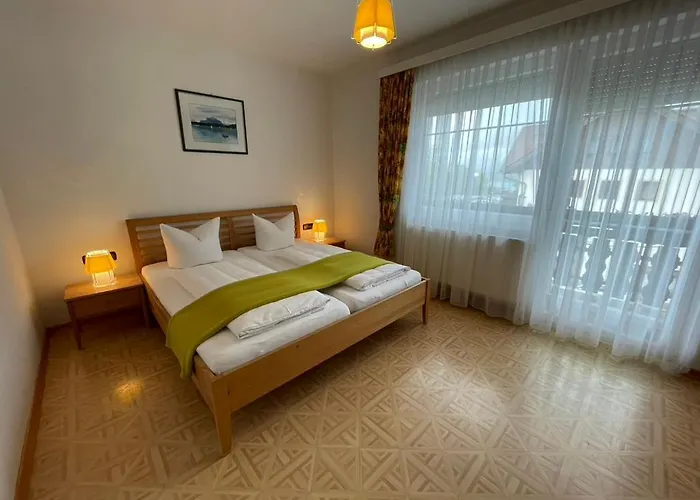 Gaestehaus Trink בית הארחה 3*