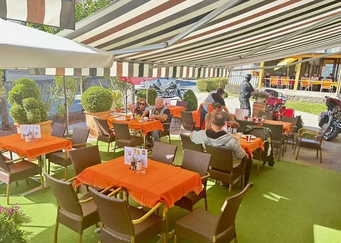 בית הארחה Gaestehaus Trink 3*